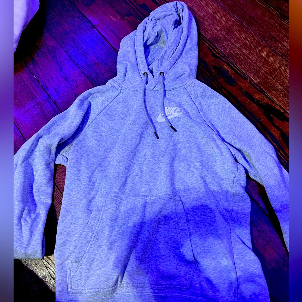 nike hoodie